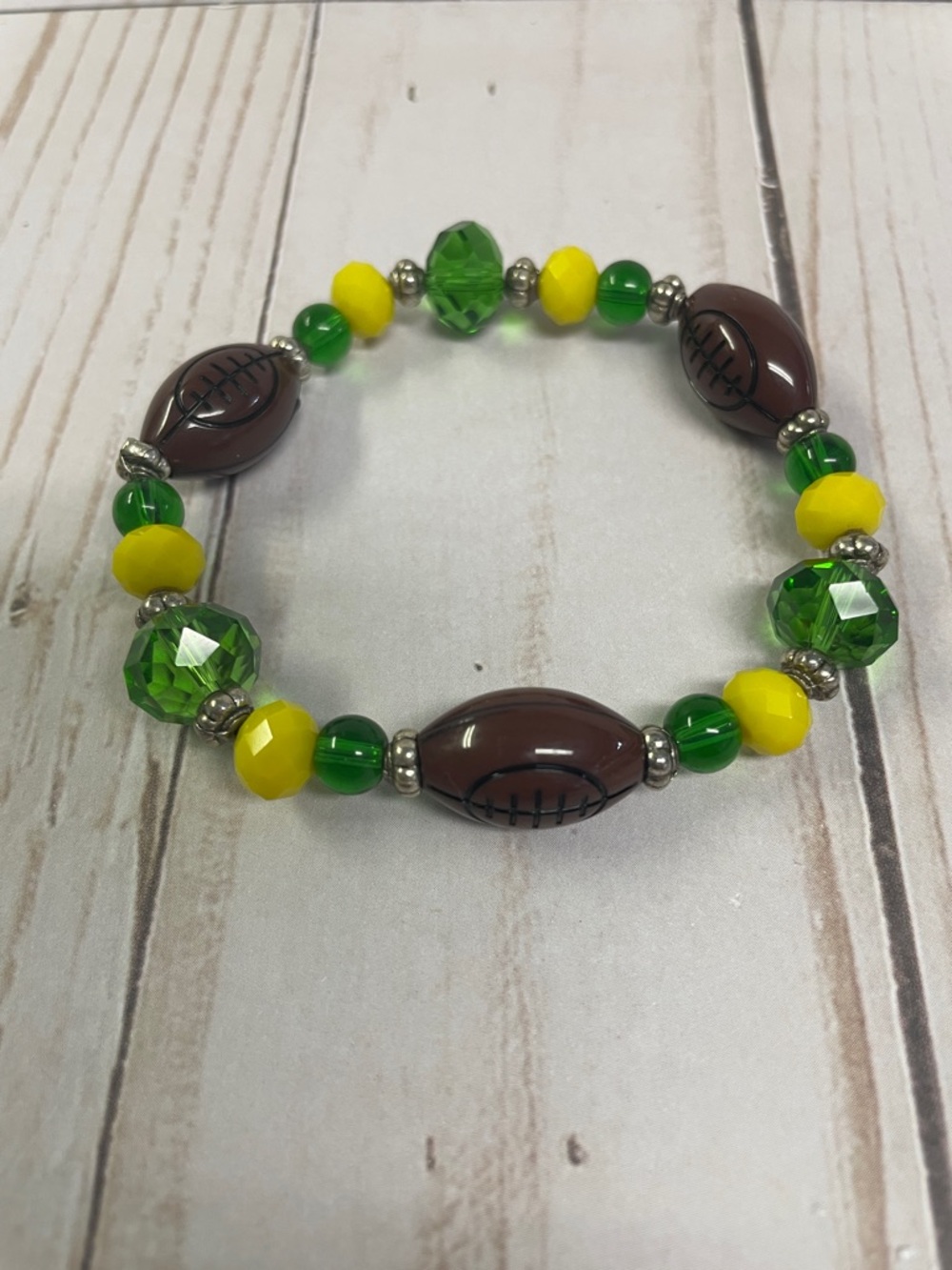 Football Oregon Ducks Team Yellow Green Adult Size OS Bead Stretch Bracelet NEW - Picture 2 of 3